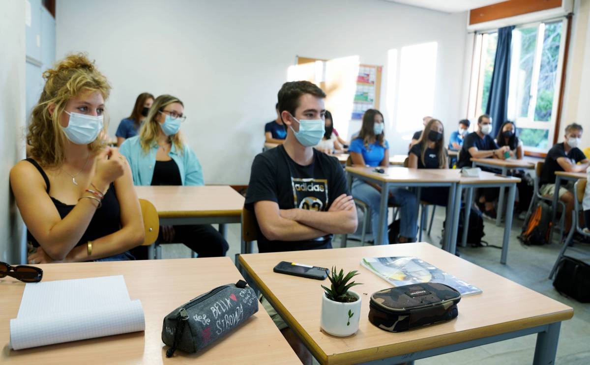 Caos scuola, domani si parte. In provincia prime chiusure