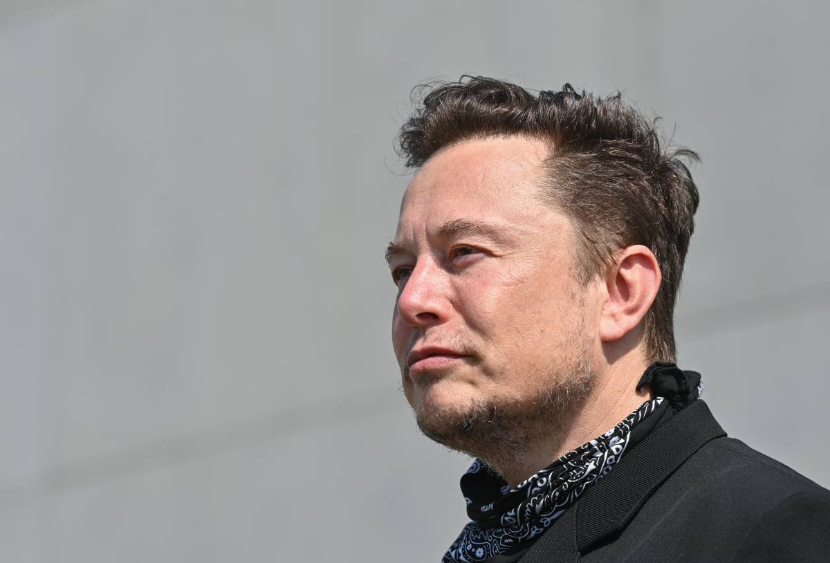 Tesla nella morsa dei Big per la leadership elettrica