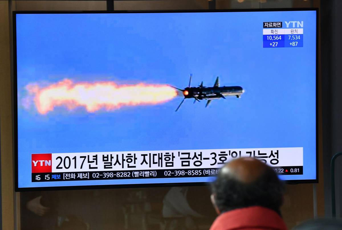 "Dieci volte la velocità del suono": la Nord Corea testa un nuovo missile ipersonico
