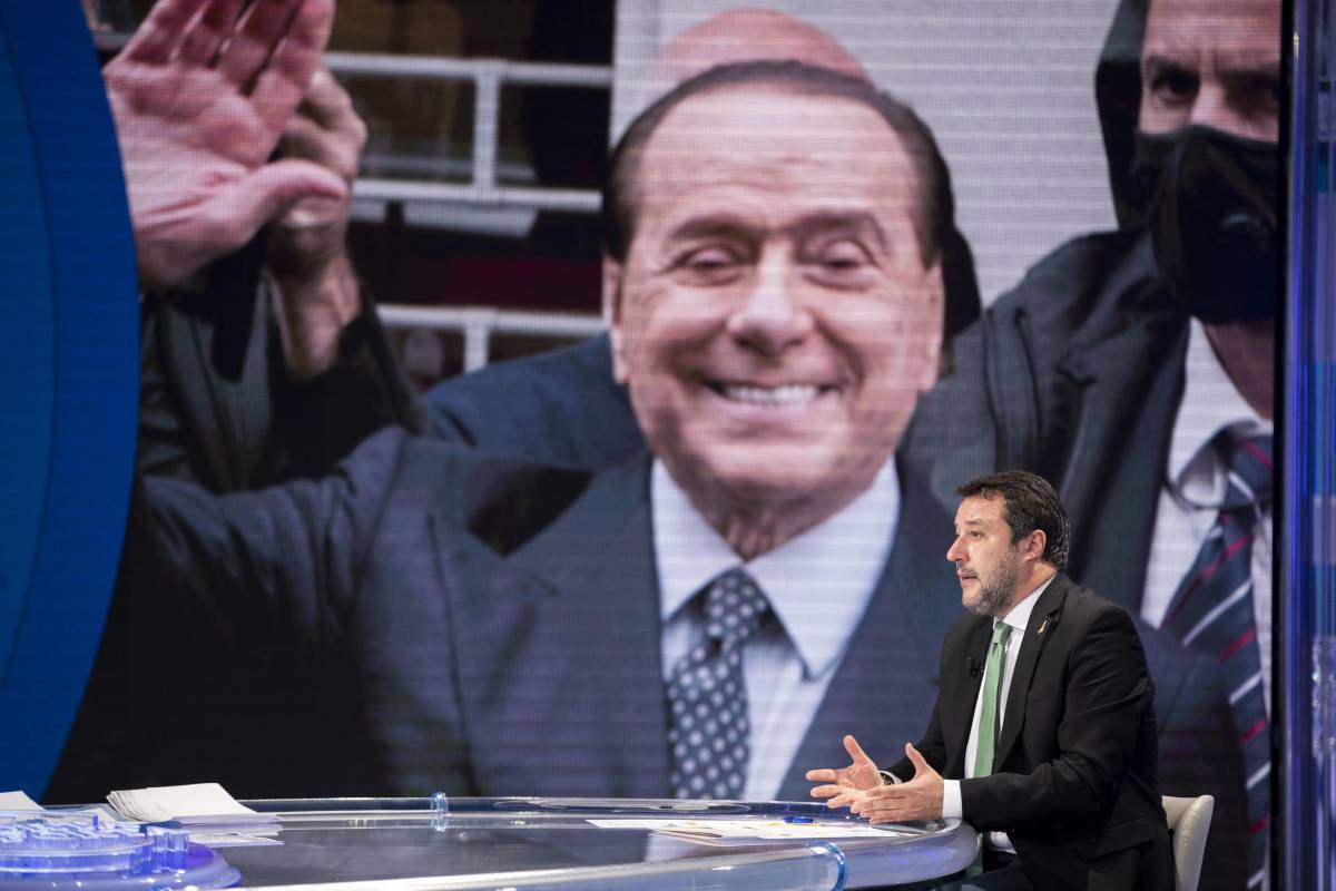 Salvini: "Draghi? Meglio premier". E apre al rimpasto