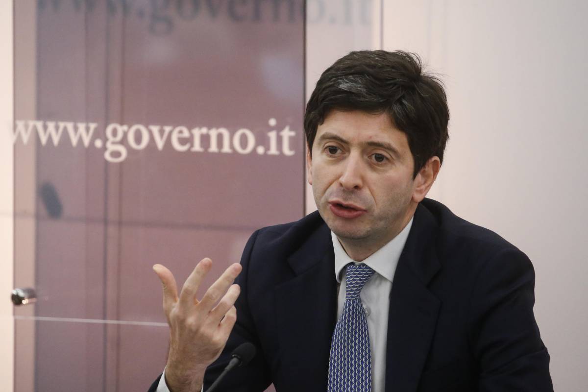 Il Tar boccia tachipirina e vigile attesa. FdI: "Pietra tombale su Speranza"