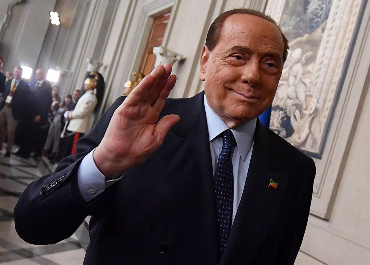 Berlusconi: "Forza Italia lavora a una coalizione di governo alternativa alla sinistra"