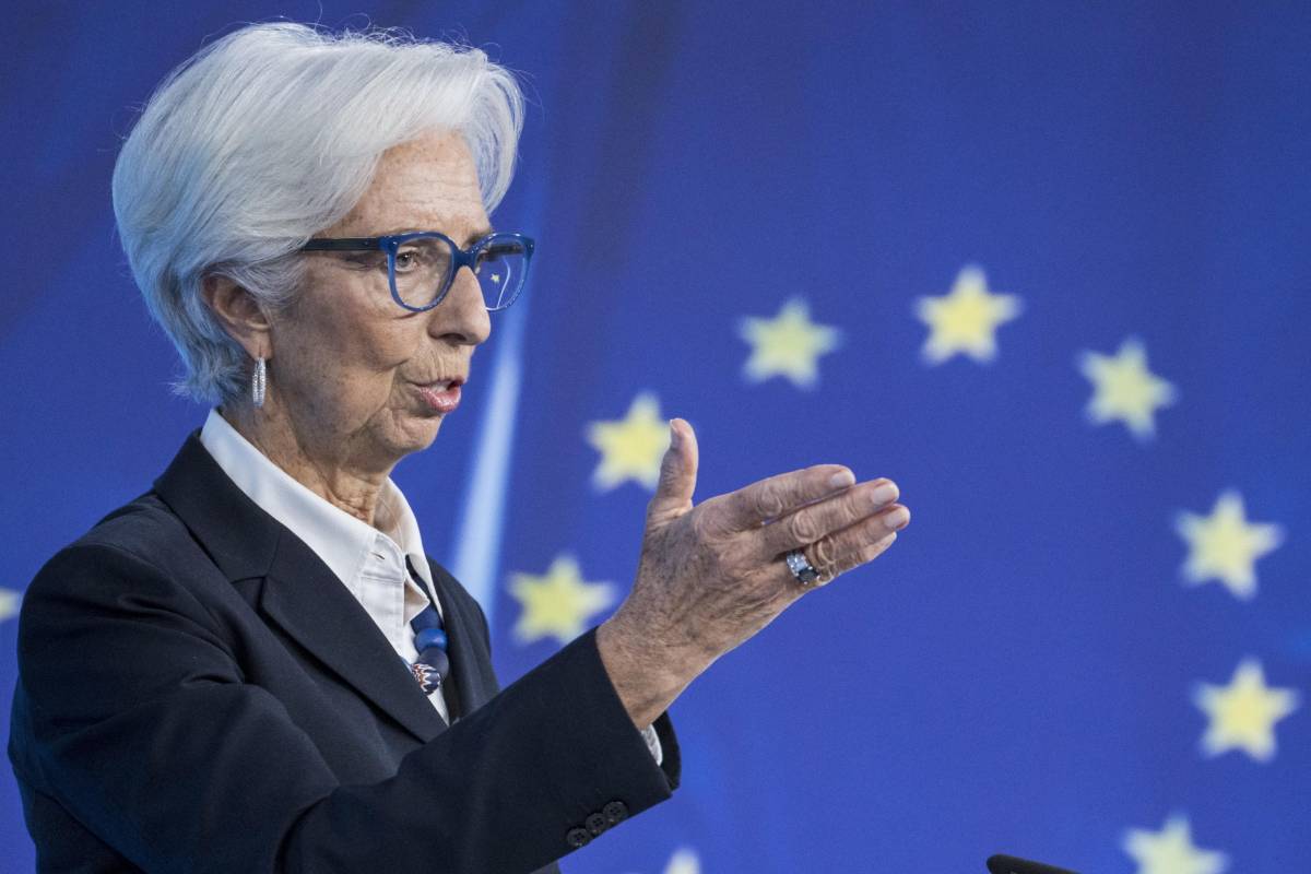 Bce indecisa sui tassi: Lagarde frena
