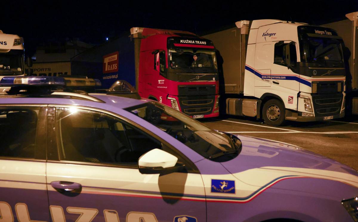 Brescia, camionista ucraino separatista accoltella connazionale filogovernativo