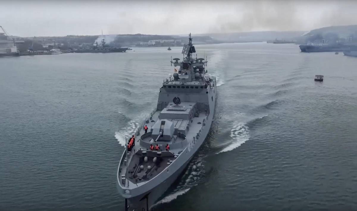 La nave russa più potente è entrata in azione: cosa farà