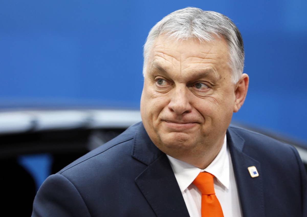 "Sanzioni inaccettabili". "Che rapporto hai con Mosca": insulti Orban-Zelensky
