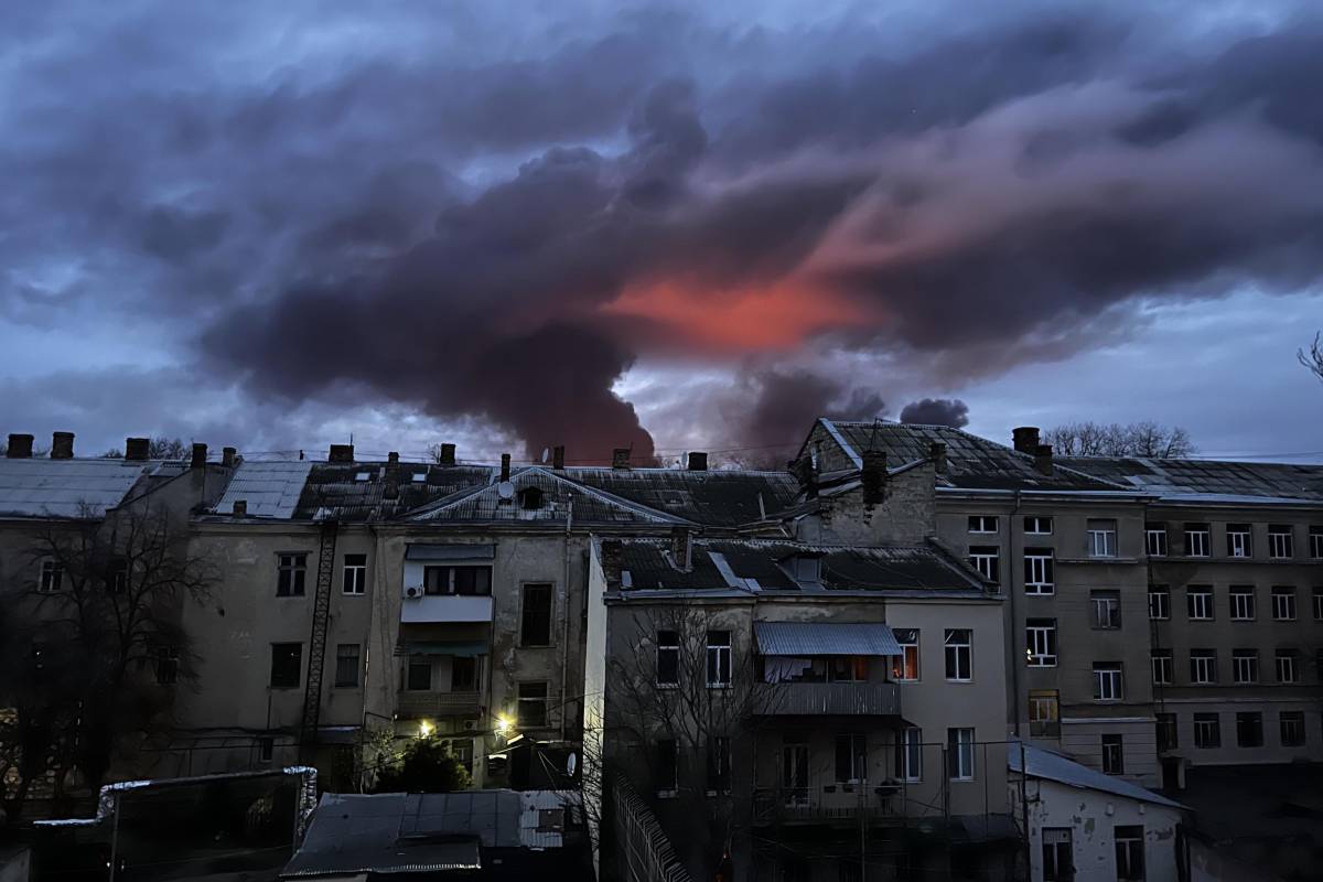 Missili e allarme attacco chimico: Odessa è nel mirino dello Zar