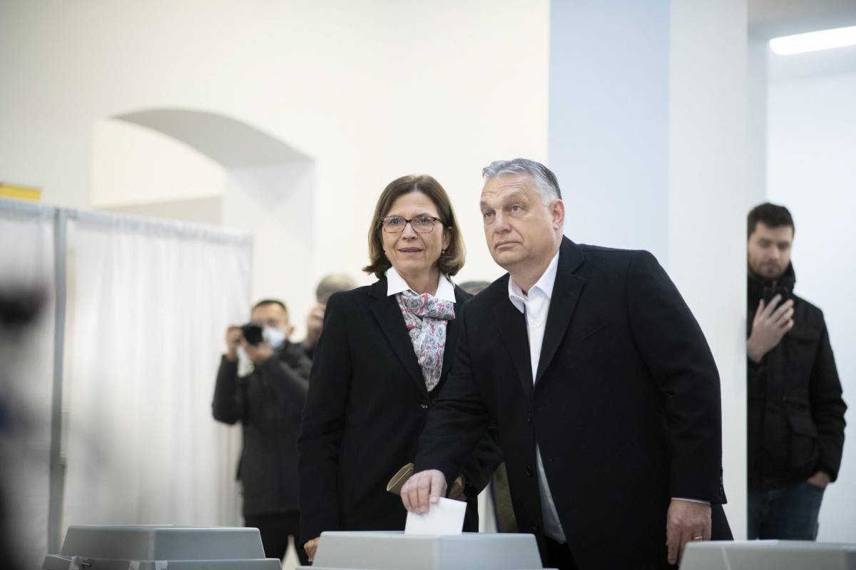 Ungheria, Orbán trionfa: la quarta volta al potere. E punge l'Unione europea