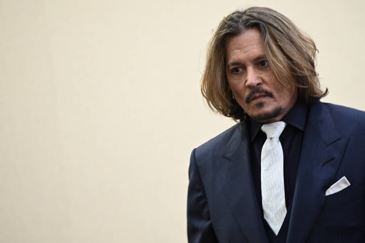 Johnny Depp accusato dalla Heard: "Abusi sessuali"