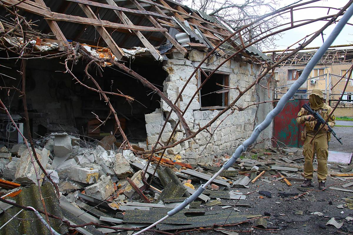 Kiev, colpita base navale a Sebastopoli. "Olenivka colpa dei russi, ecco le prove"