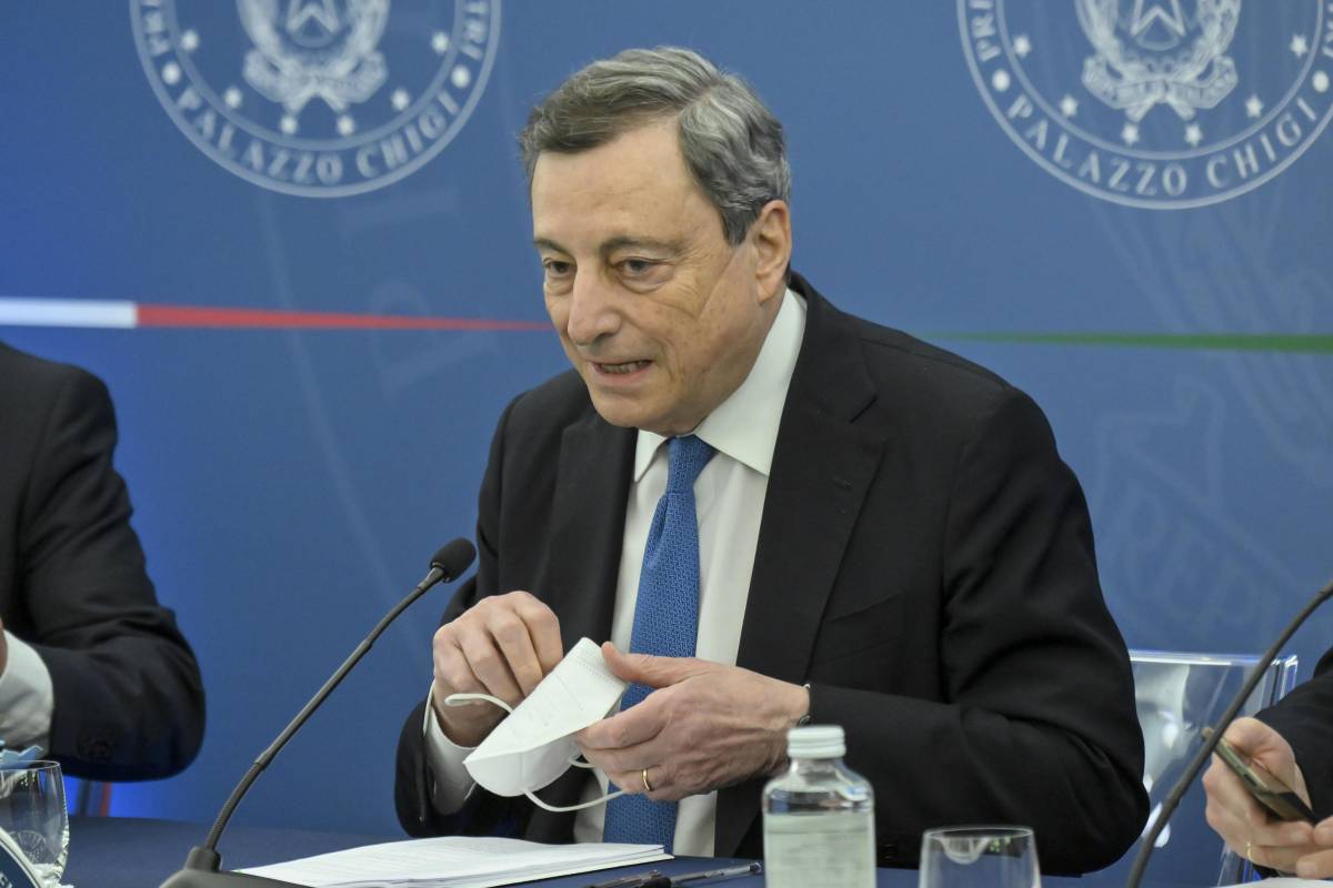 Draghi: "Da Lavrov parole oscene, comizio senza contraddittorio"