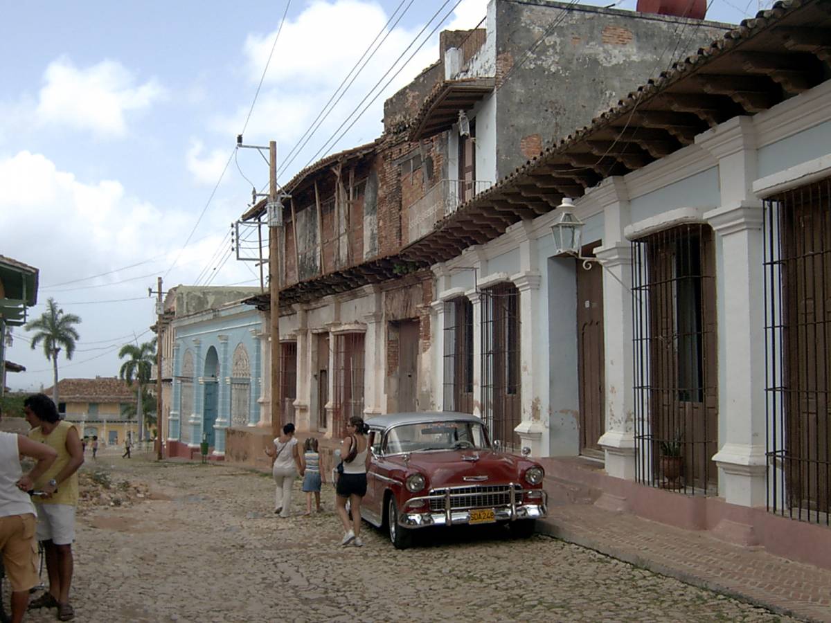 Poco cibo, nessun futuro. Sei cubani su dieci vogliono lasciare l'isola