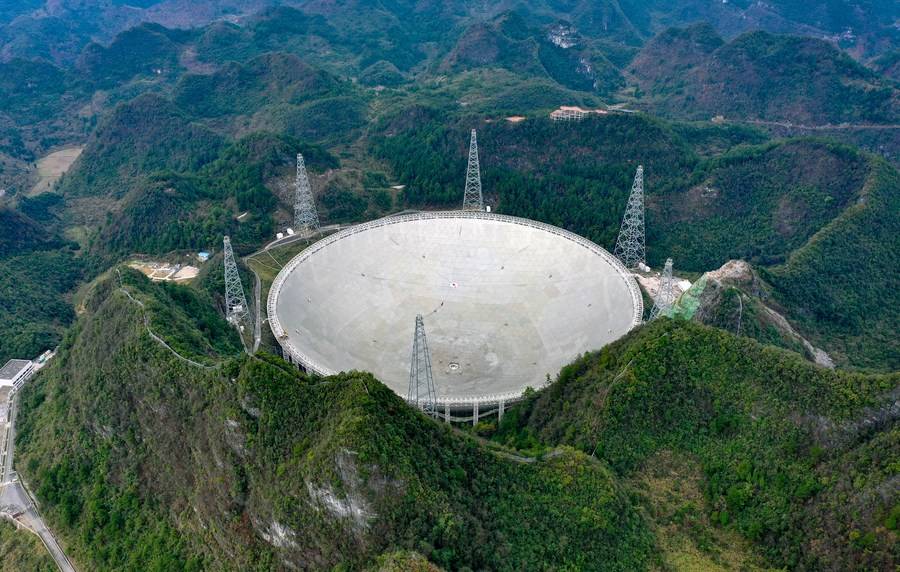 "Possibili tracce di civiltà aliena": cosa hanno scoperto i cinesi