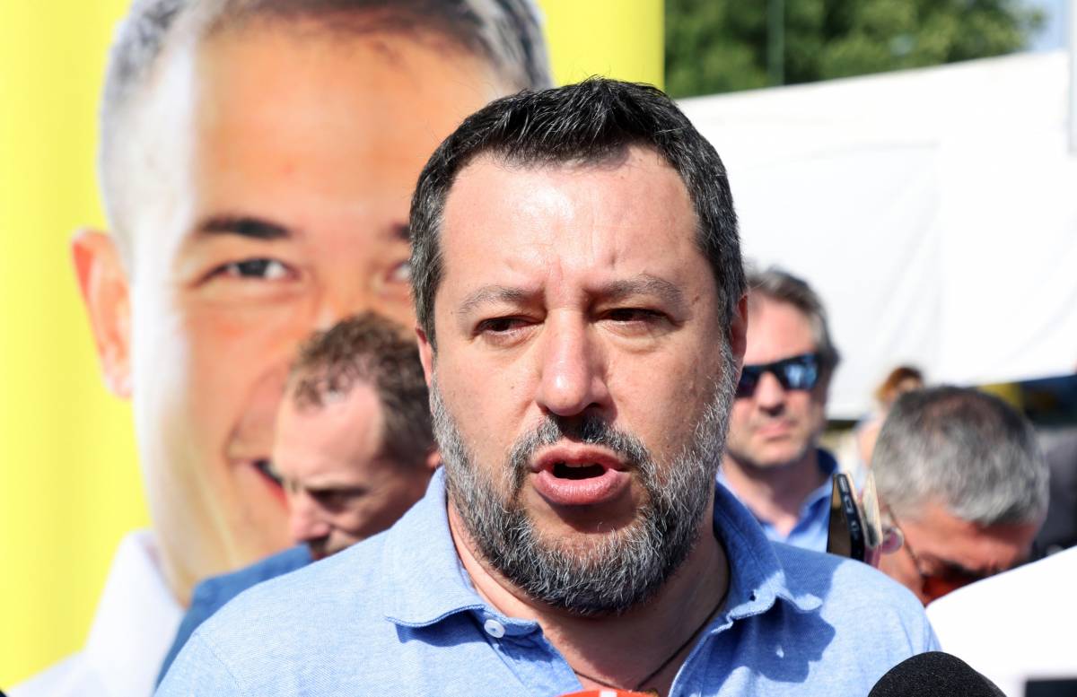 Salvini critica Di Maio: se non molla la poltrona...