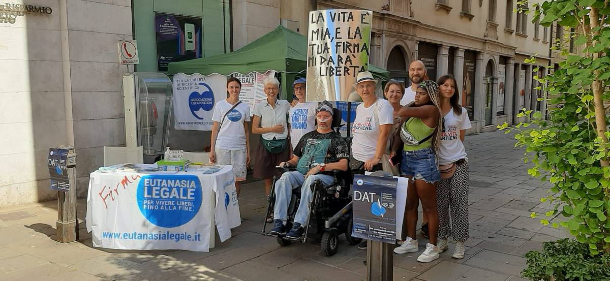 Vicenza, malato di distrofia chiede l'eutanasia "Non ce la faccio più, voglio decidere come morire"