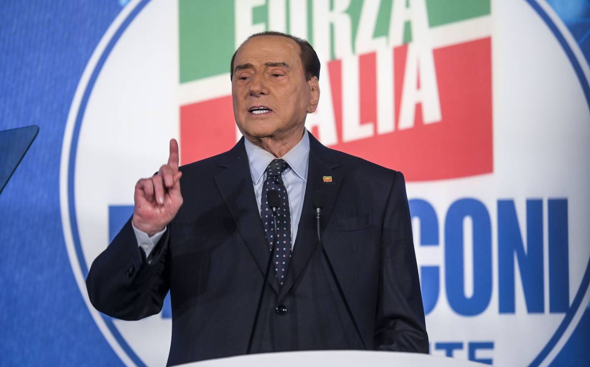 Berlusconi smaschera l'inganno Pd-Calenda "Io premier? Ho già dato. Sono più utile in Europa"
