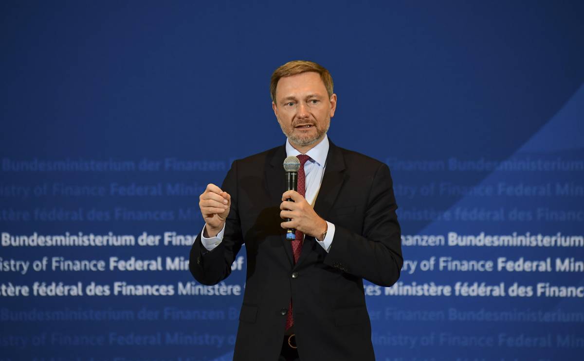 Berlino, rivolta nel governo ora i ministri vogliono fare debiti