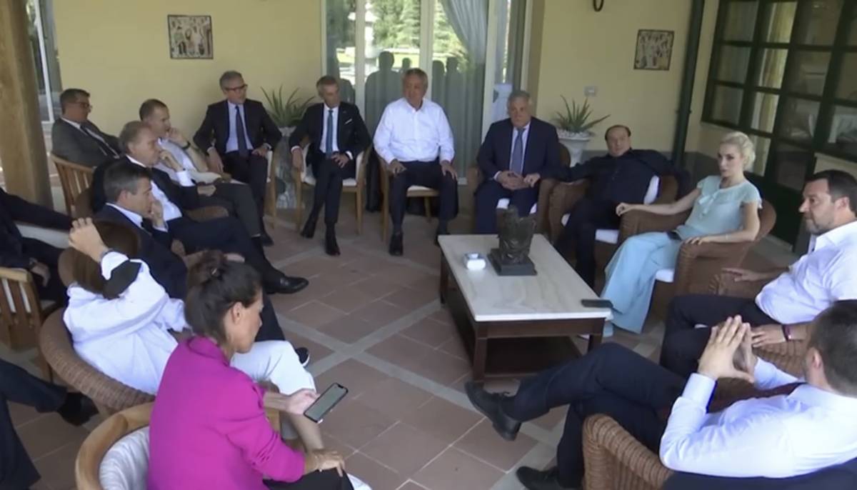 Il centrodestra incontra Draghi: