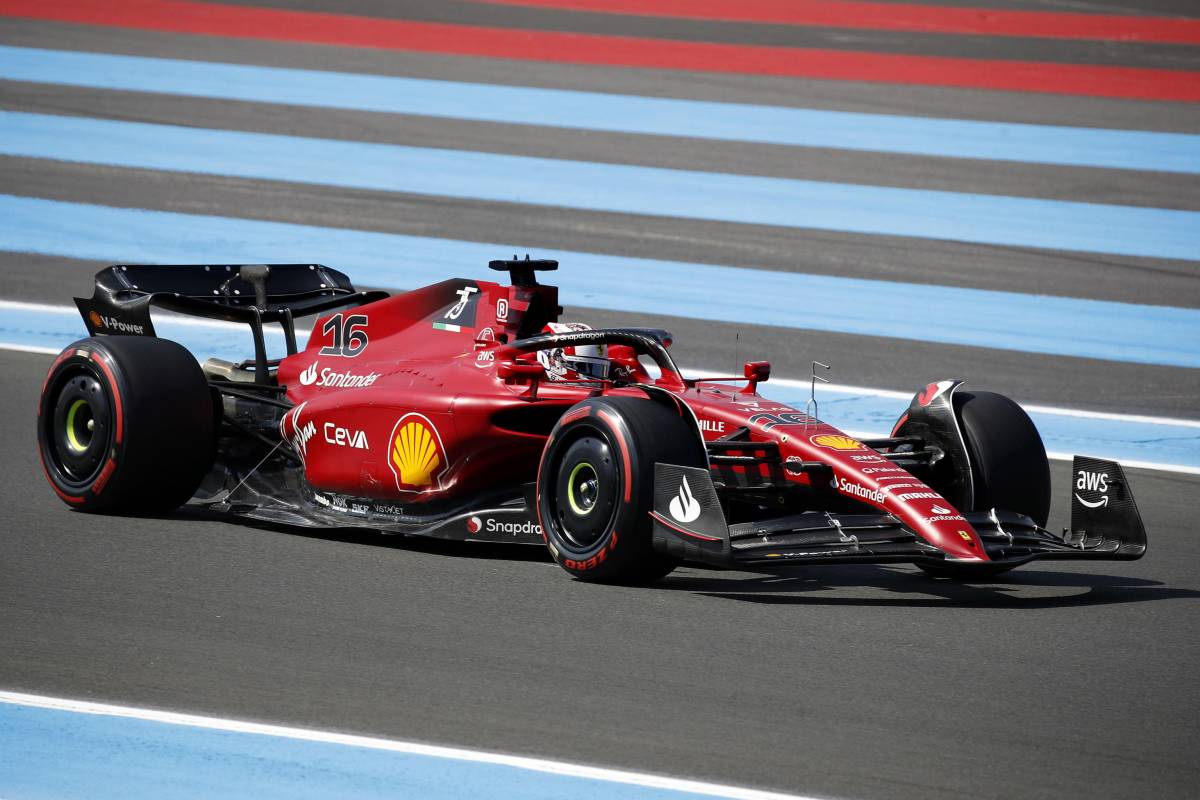 A Le Castellet la scia Ferrari riporta Leclerc in pole