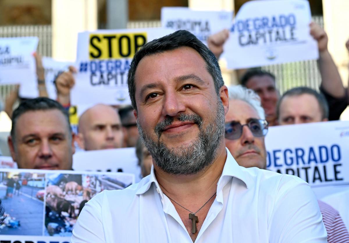 Salvini vuole la Lega aperta d'agosto