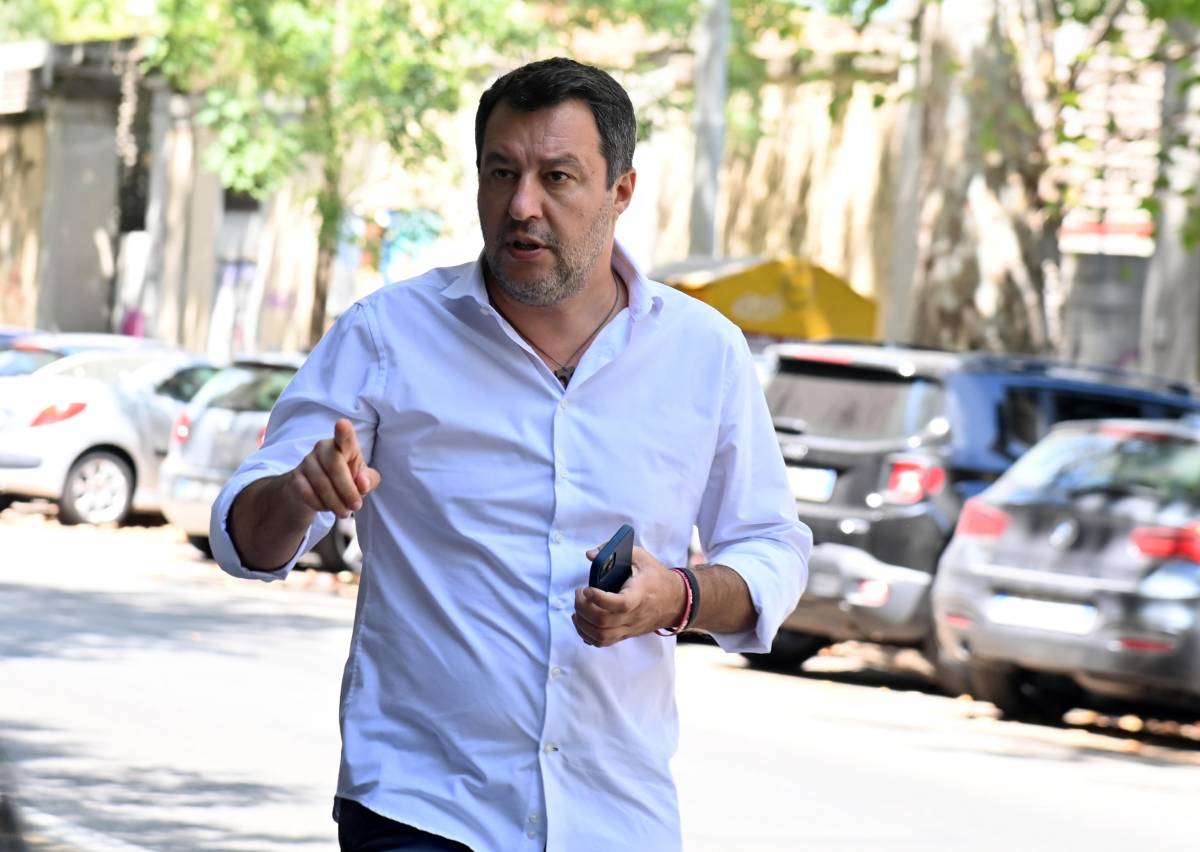 Salvini a Lampedusa "Al Viminale vorrei un ministro della Lega"