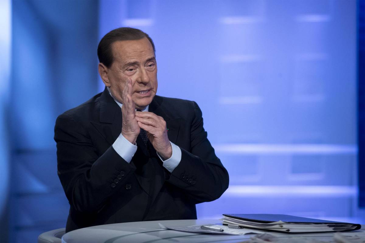 Berlusconi: "Noi il centro liberale e garantista. Ecco la mia rivoluzione"