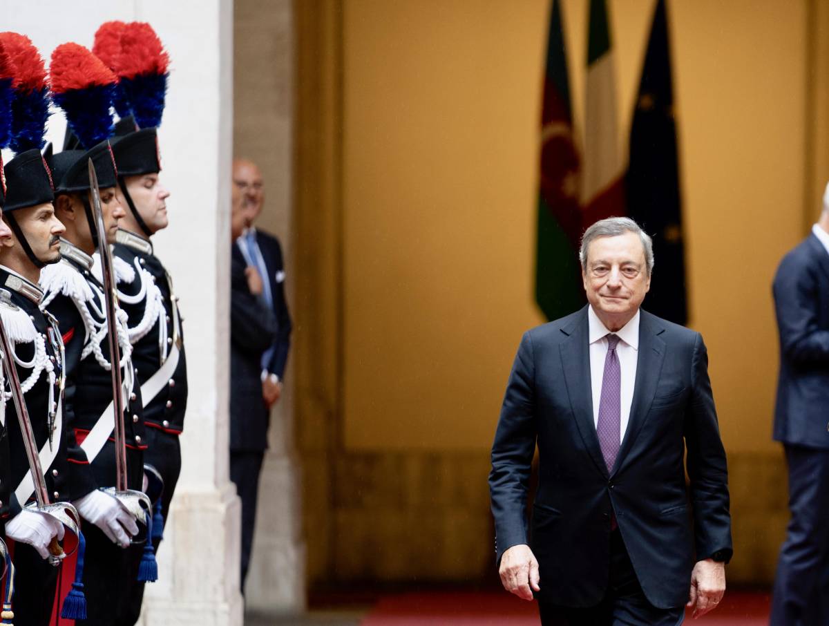 Deficit, Salvini contro Draghi e Meloni