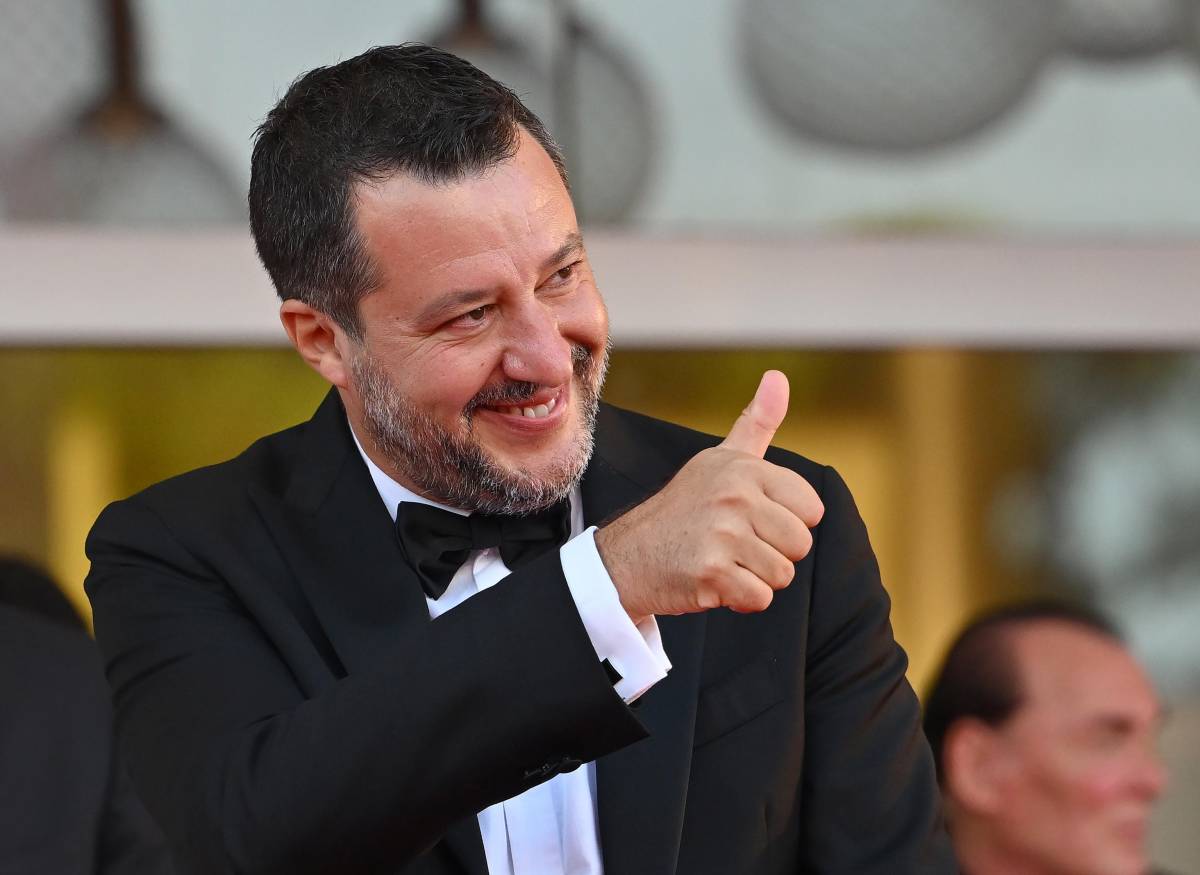 Ora Salvini querela sulle "ombre russe". Pd e Di Maio insistono