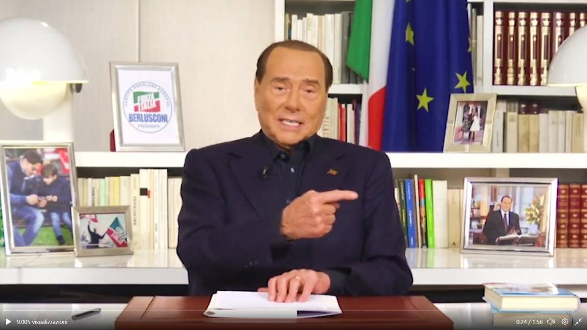 Berlusconi fermo sulle sanzioni contro la Russia: "Sacrificio doloroso ma necessario"