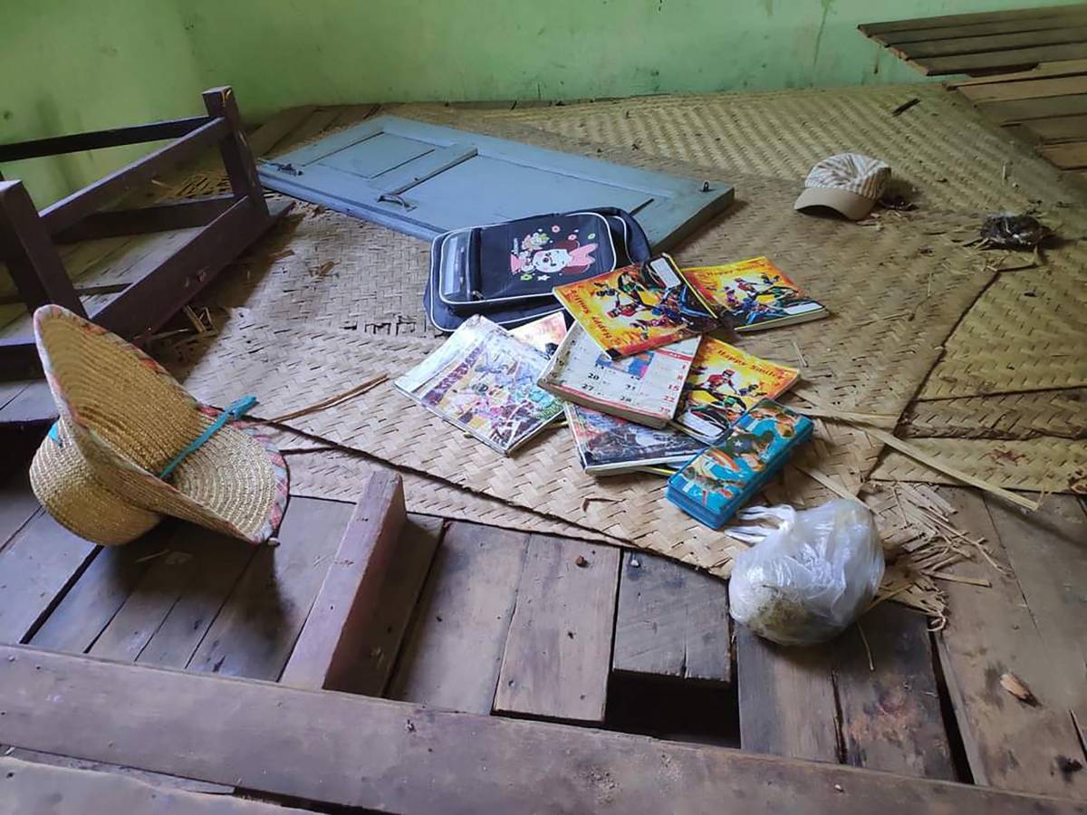 Myanmar, l'esercito spara su una scuola. Morti 11 bambini ma la tv di Stato non lo dice