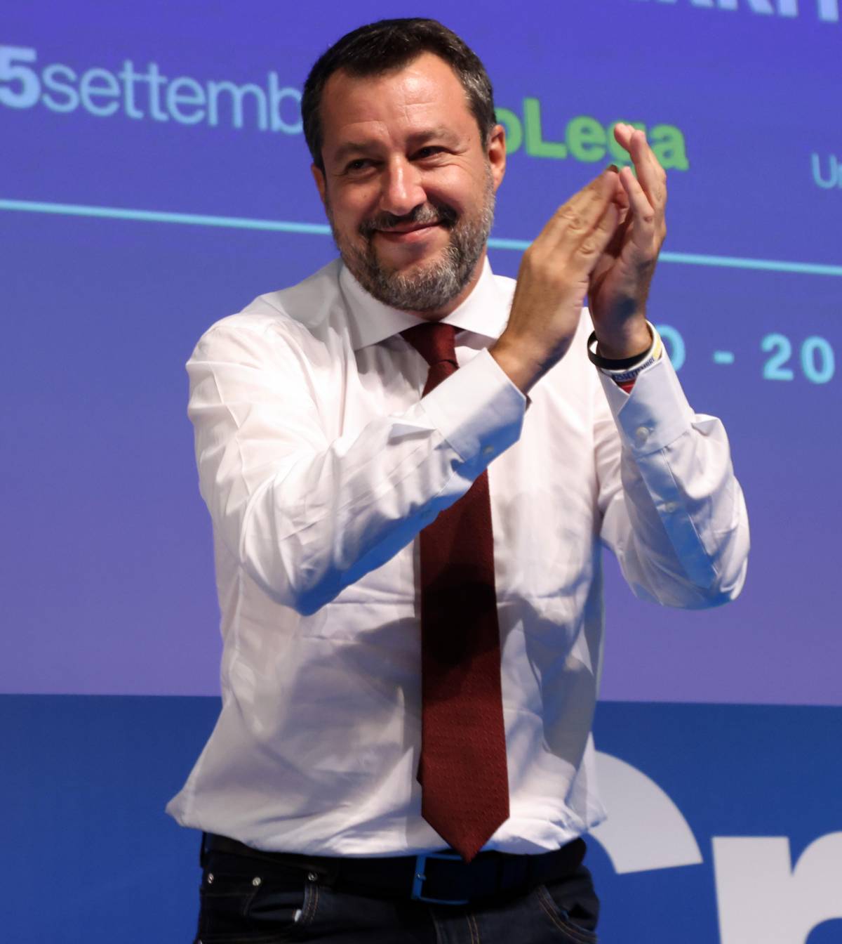 Salvini dà la carica agli eletti. "Primo partito in Lombardia"