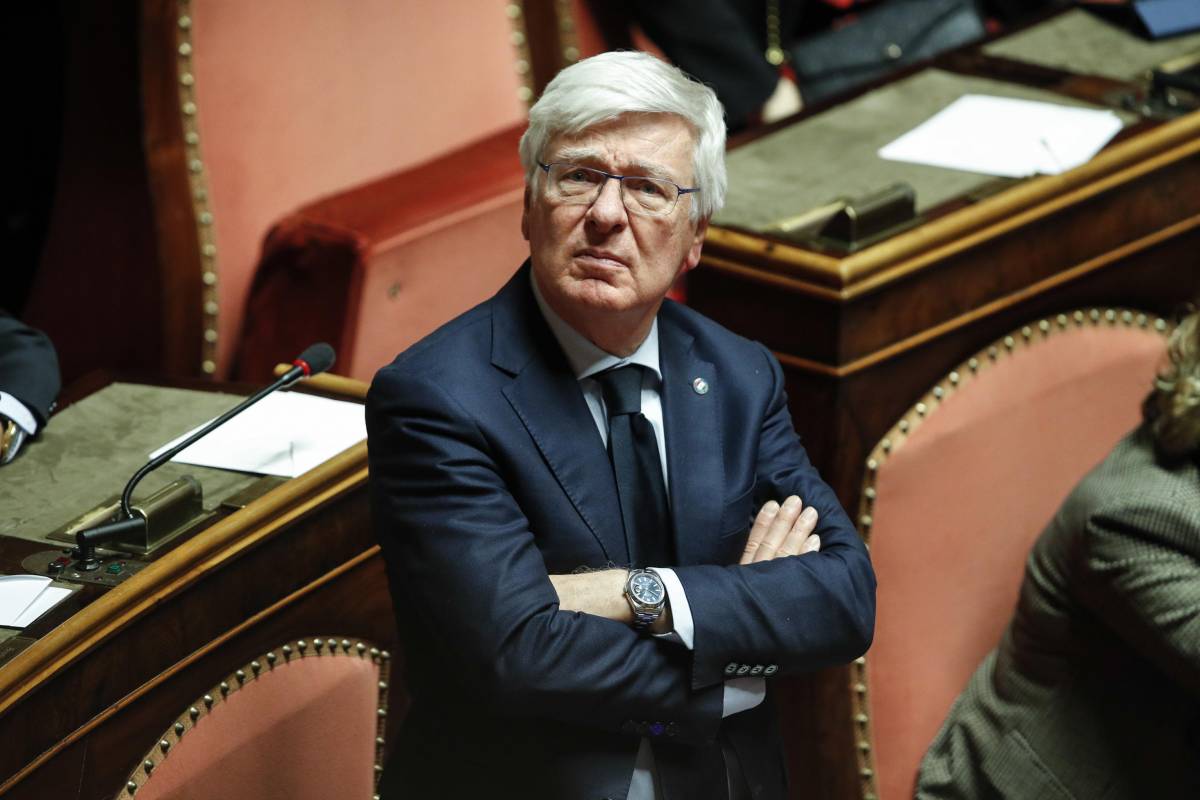 La Procura gioca d'anticipo e sequestra i conti correnti dell'ex parlamentare Romani