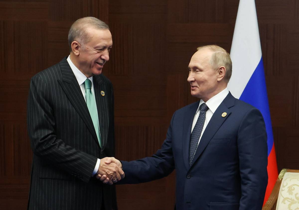 Putin minaccia sul grano e offre il gas a Erdogan "Mosca aperta al dialogo"