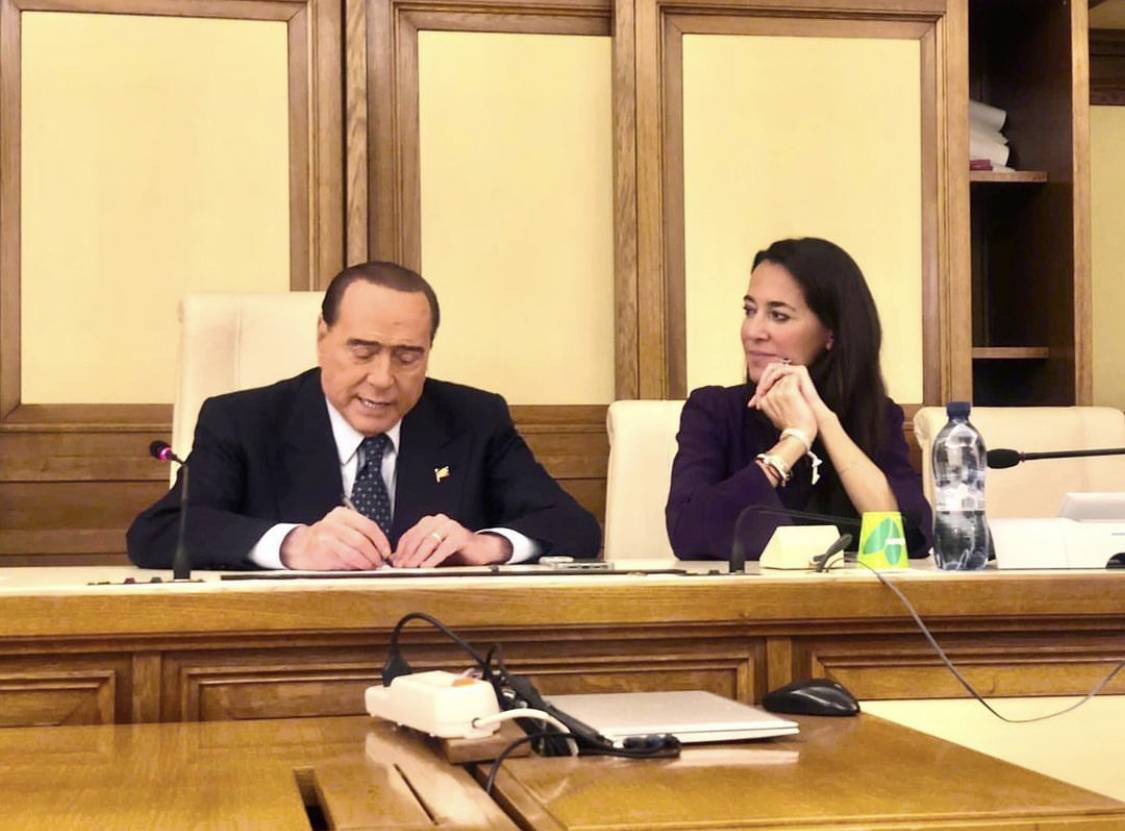 Forza Italia ha scelto: Ronzulli al Senato, Cattaneo alla Camera