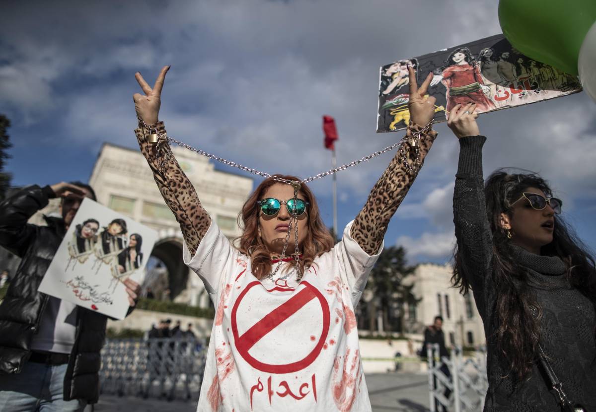 Istanbul, italiana arrestata in manifestazione. Era in piazza contro la violenza sulle donne