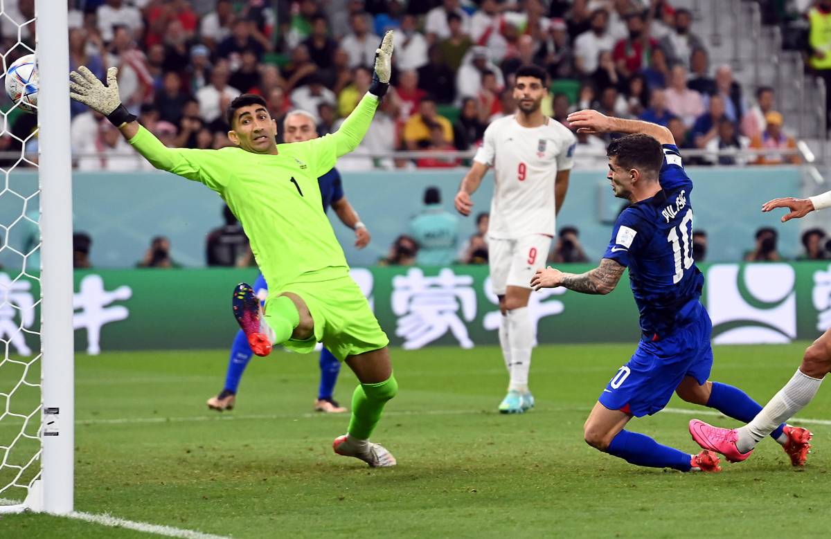 Pulisic segna il gol dell'1-0 in Iran-USA