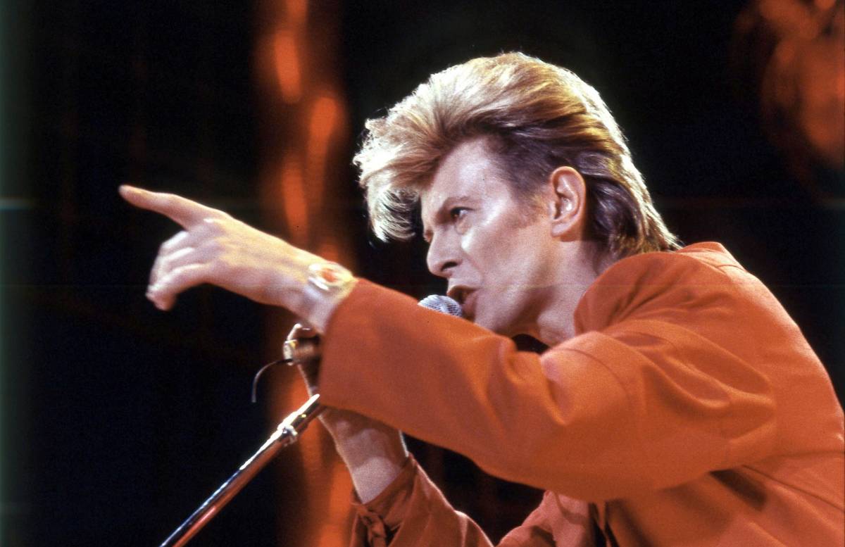 Bowie in cerca del suo suono con l'aiuto di... Jimmy Page