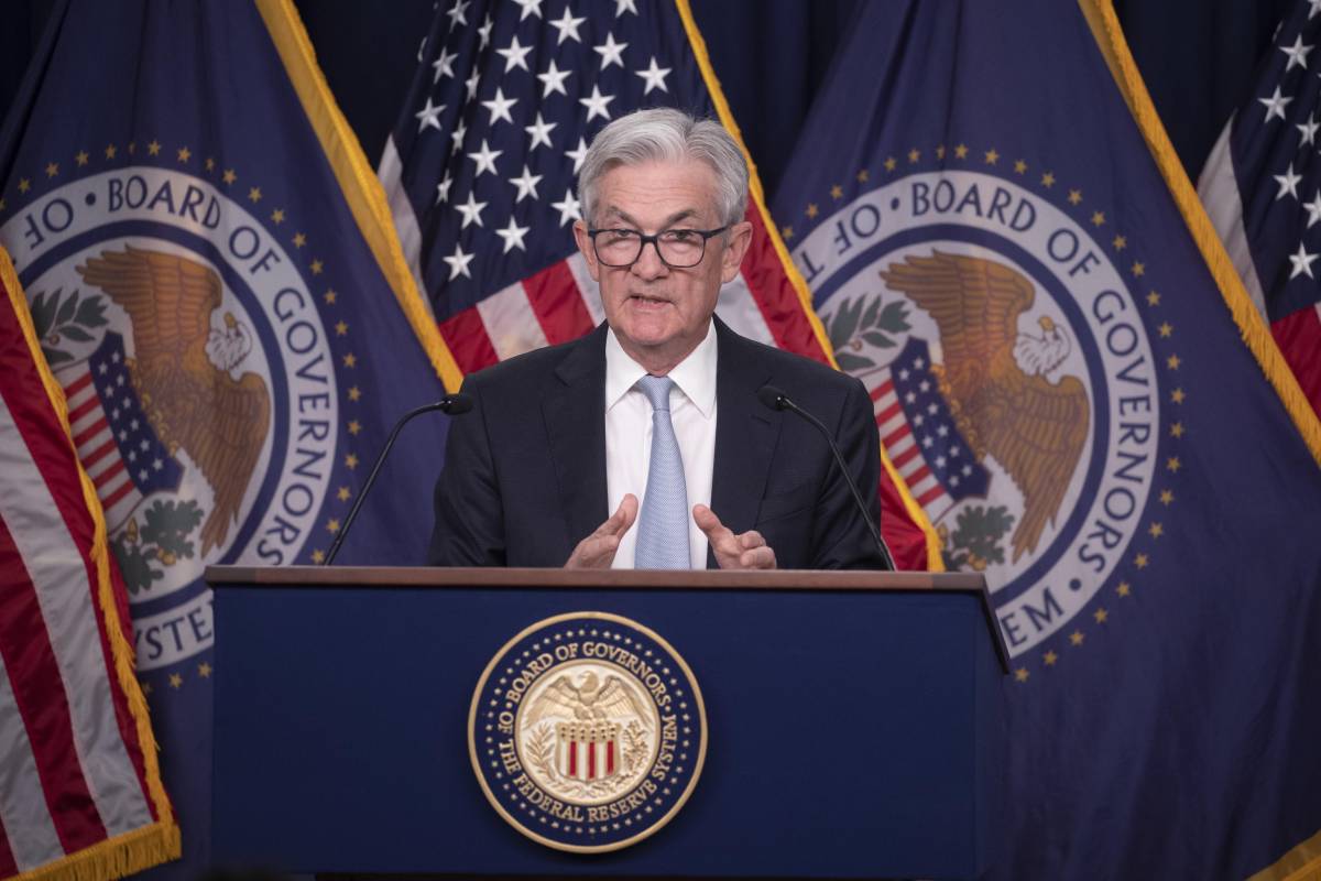 Fed, vincono i falchi: tassi alti a lungo