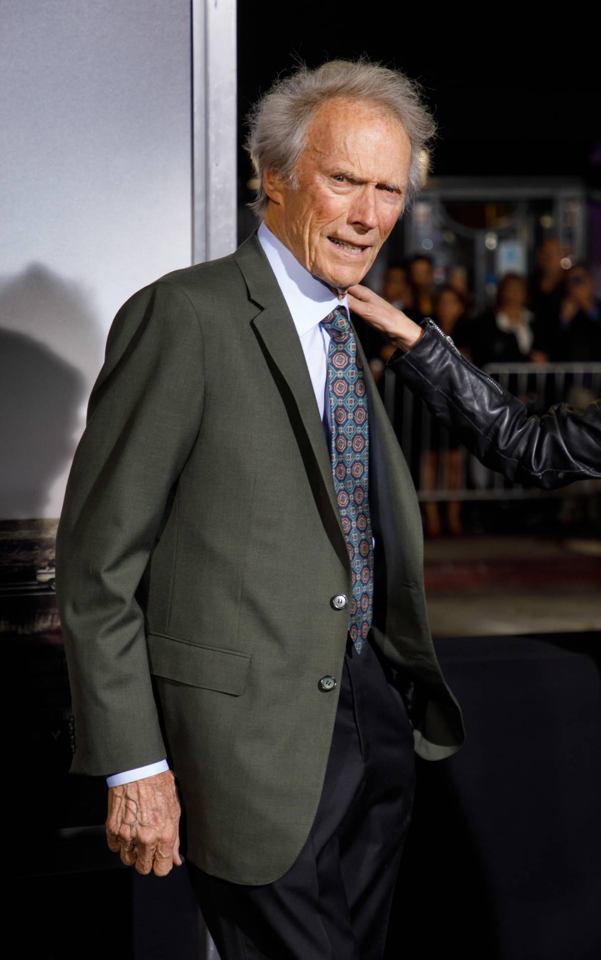 Anche Clint Eastwood aiuta Mediaset a battere la Rai
