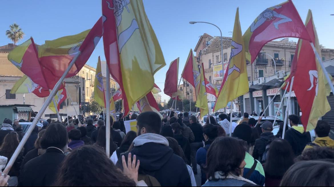Palermo, la manifestazione "salva reddito di cittadinanza" è un flop