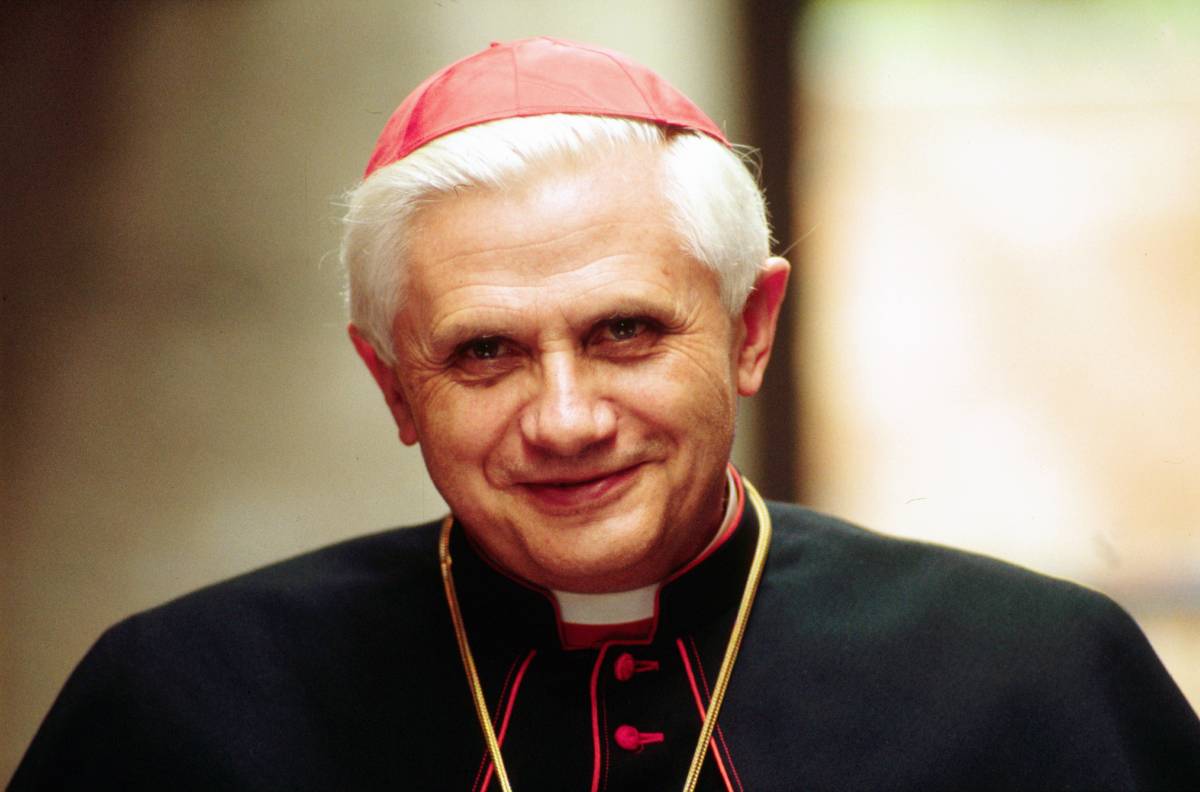 Cosa accadrà in caso di morte del papa emerito Ratzinger, dal funerale alla sepoltura