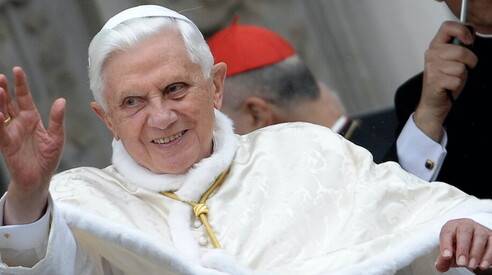"Fui io a farlo eleggere": la rivelazione di Bergoglio su Ratzinger
