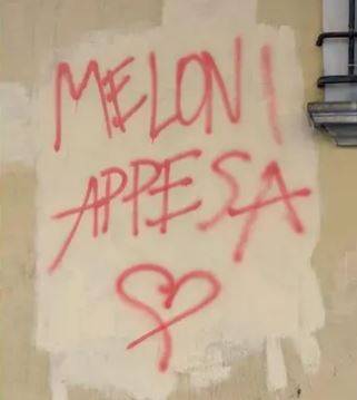 Bologna, nuove minacce alla Meloni: "Appesa"