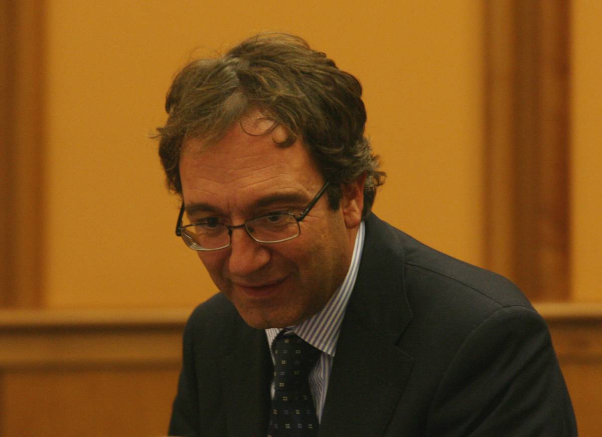"Ora tutti insieme a lavoro". L'ultimo tweet di Bruno Astorre