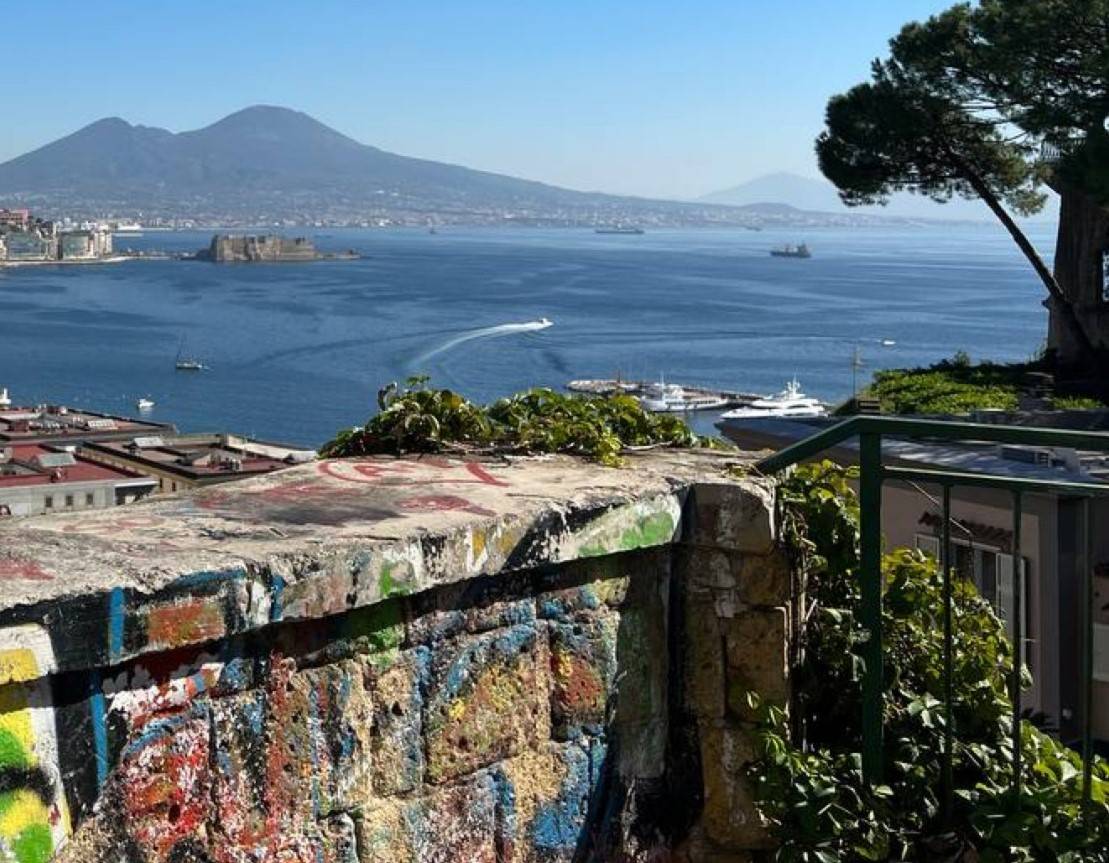Aumento della tassa di soggiorno, protestano gli albergatori di Napoli