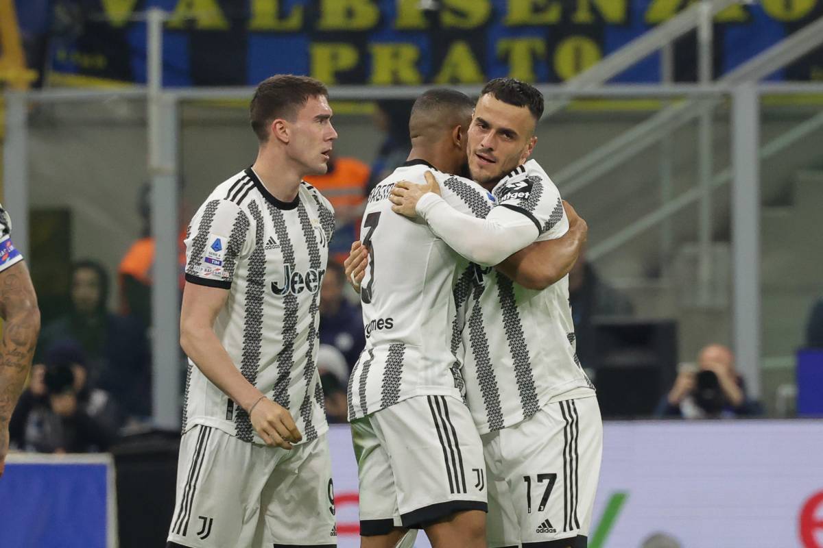 Il Derby d'Italia va alla Juventus: un gol di Kostic stende l'Inter