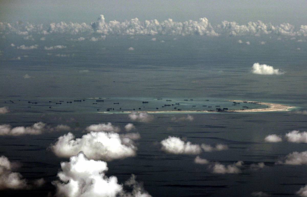 "Nave militare nelle nostre acque". Scatta l'allarme in Cina: perché si rischia un'escalation