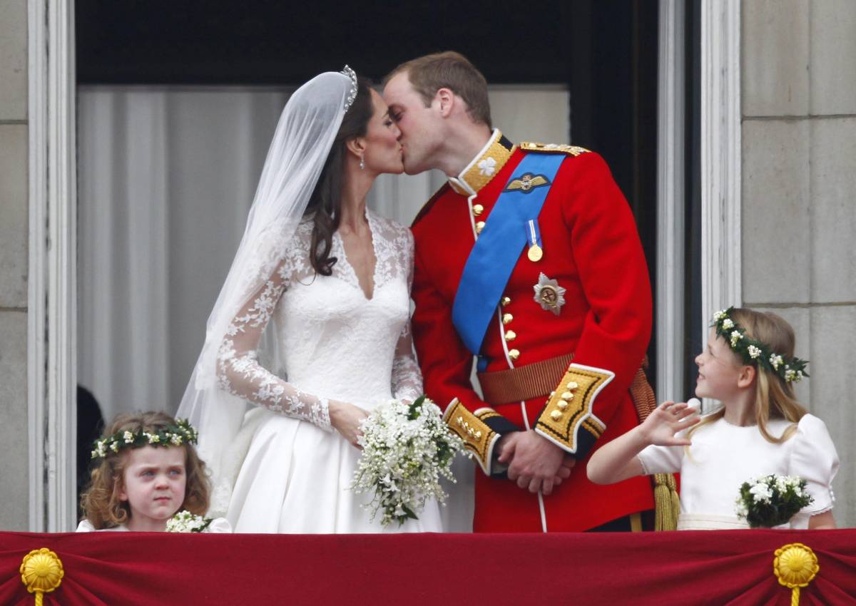 La storia d'amore di William e Kate: quello che non sai e cosa vedremo in "The Crown"