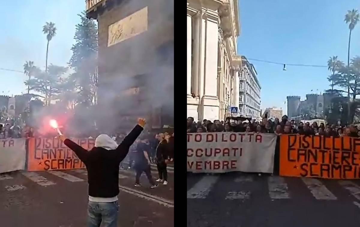 Napoli, scontri disoccupati-forze dell'ordine davanti al Comune