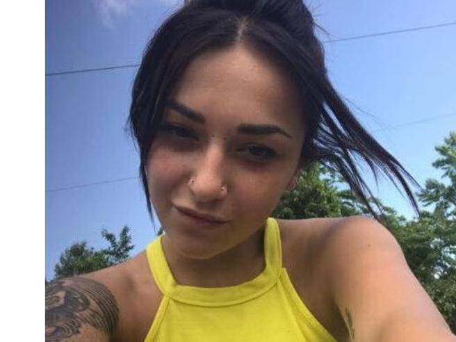 Francesca Manfredi morta a 24 anni per overdose